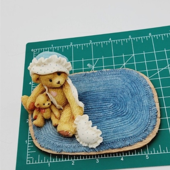 Cherished Teddies Priscilla and Greta Our Hearts Belong To You Figurine 1995 - Picture 6 of 13